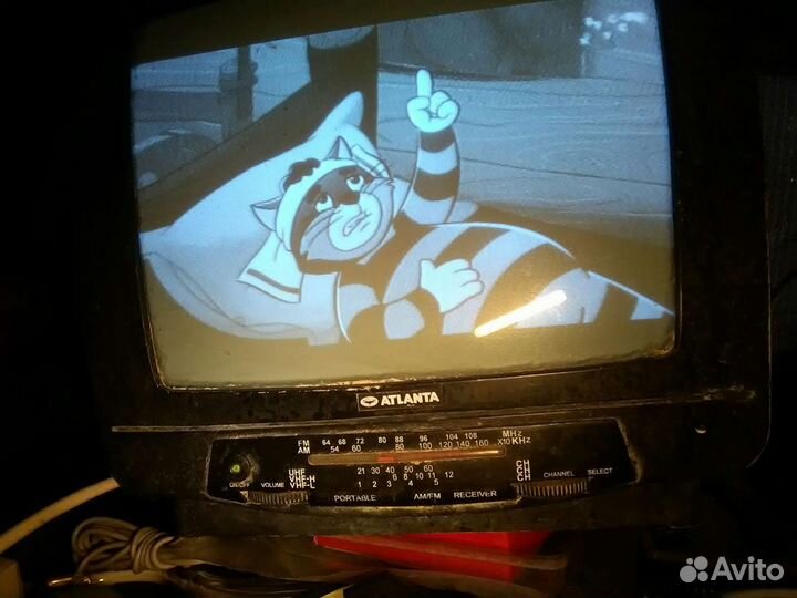 Переносной телевизор, DVD проигрыватель