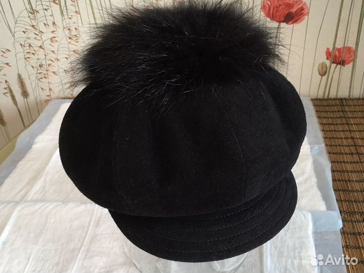 Кепка женская замшевая
