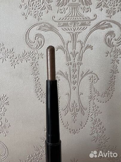 Bobbi brown тени