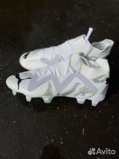 Футбольные бутсы puma