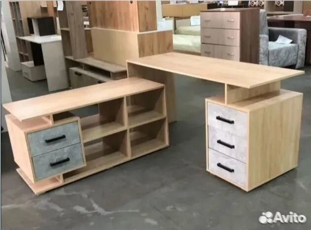 Новый компьютерный стол неаполь