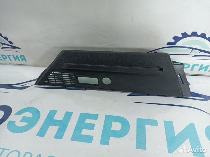 Обшивка багажника задняя левая Geely Coolray 1.5