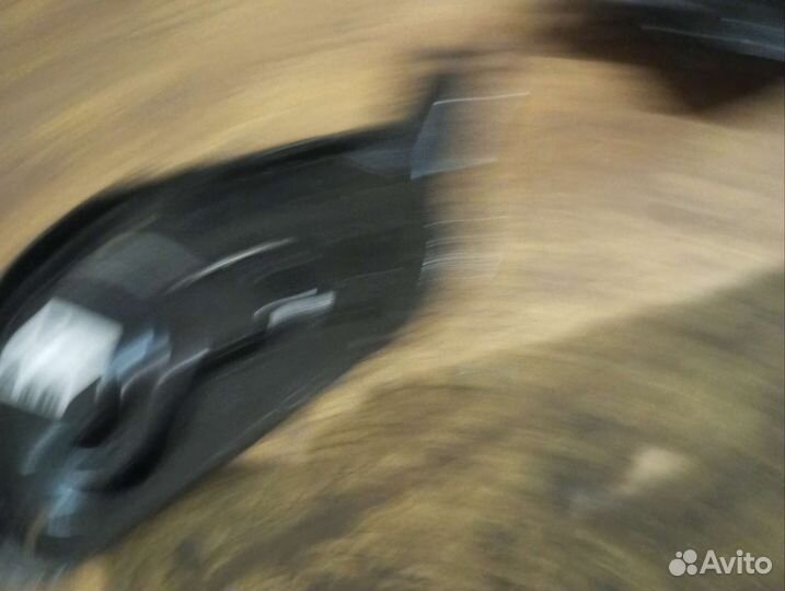 Нижние чашки передних пружин Нива