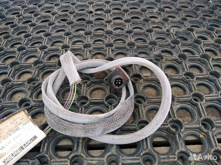 Проводка ремня безопасности Iveco Stralis