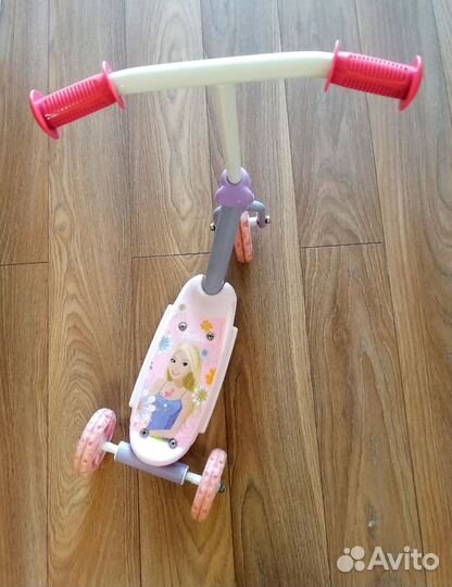 Детский самокат barbie