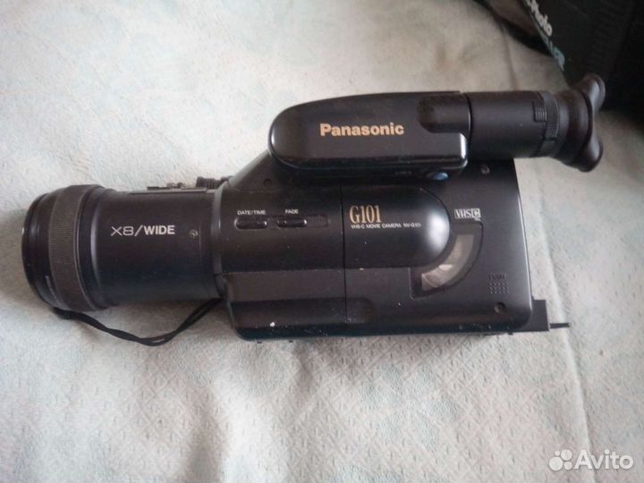 Видеокамера Панасоник NV-G101E