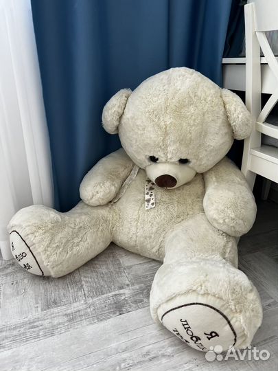 Плюшевый медведь