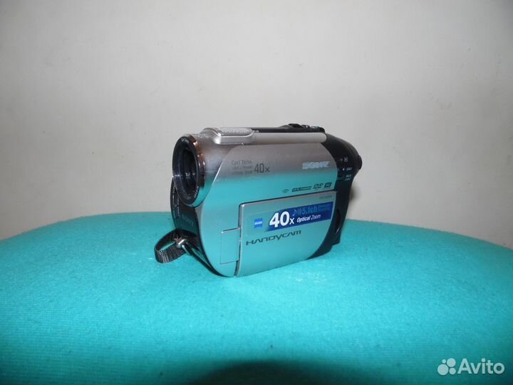 Видеокамера Sony DCR-DVD109E