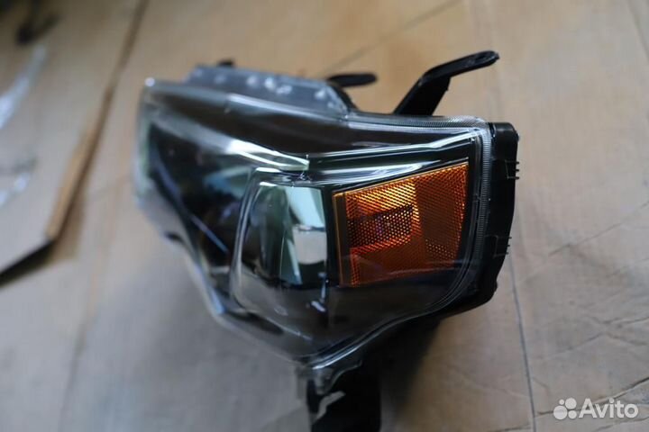 Фара левая оригинал Тойота 4runner 2013-24