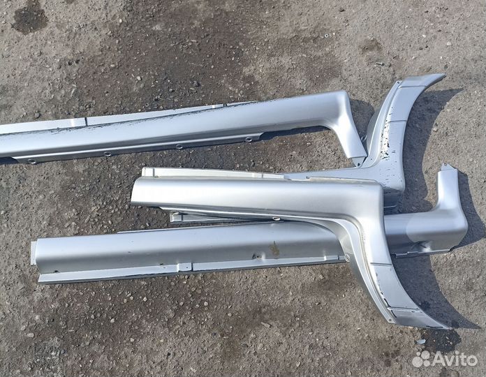 Накладки на пороги ваз 2114