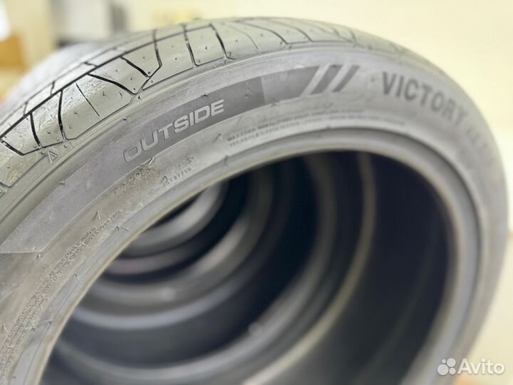 Bestall Victory AU918 235/45 R20 и 255/40 R20 98W