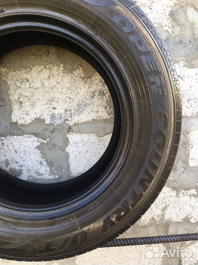 Toyo Open Country U/T 215/70 R16