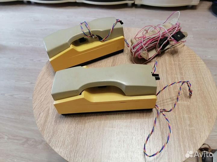 Ретро-игра для детей, Телефонная связь