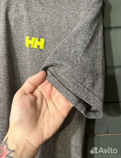 Футболка helly hansen