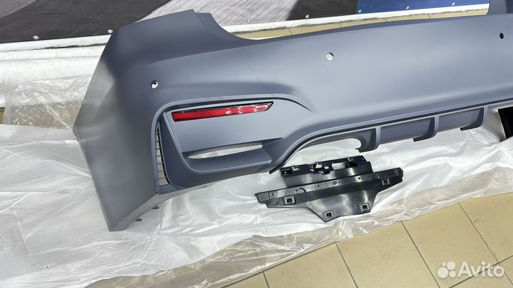 Задний бампер на бмв ф30 м3 новый