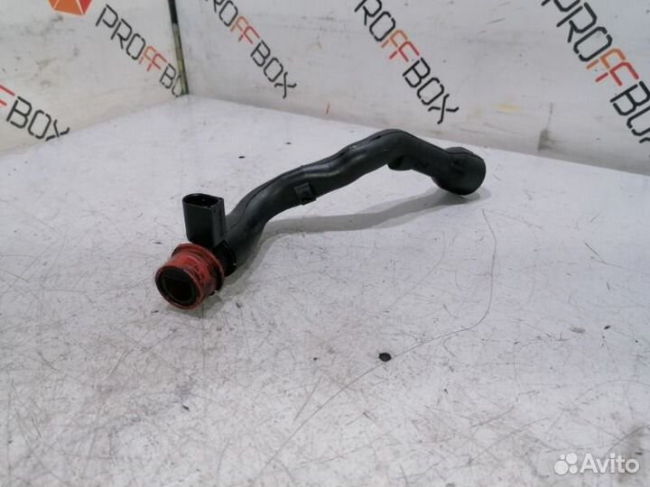 Патрубок (трубопровод, шланг) Mercedes E-Class