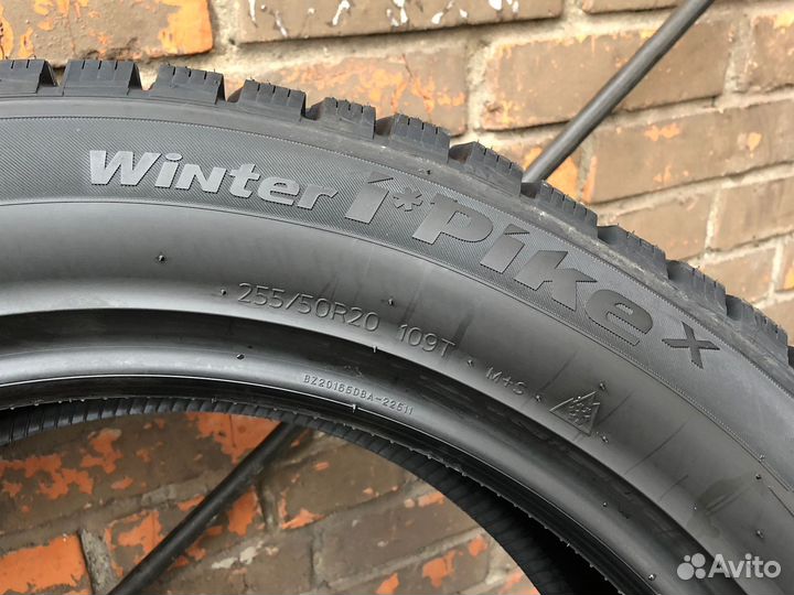 Hankook Winter i'Pike X W429A 255/50 R20 109T