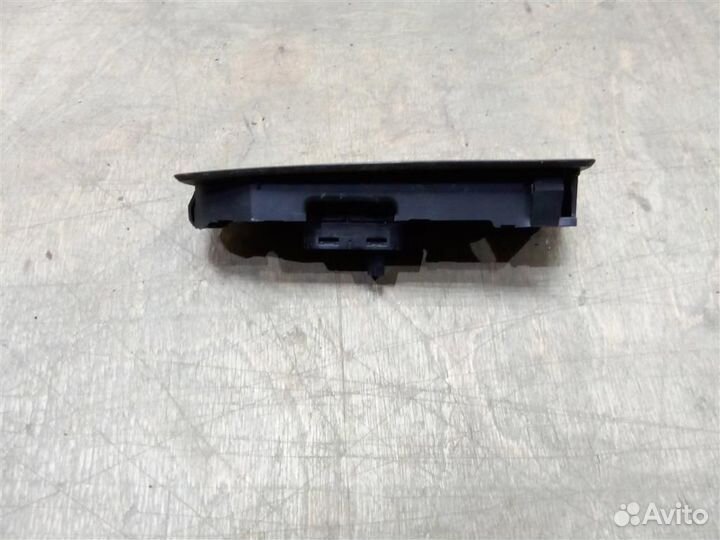 Кнопка стеклоподъемника от BMW X3 E83 2004-2010