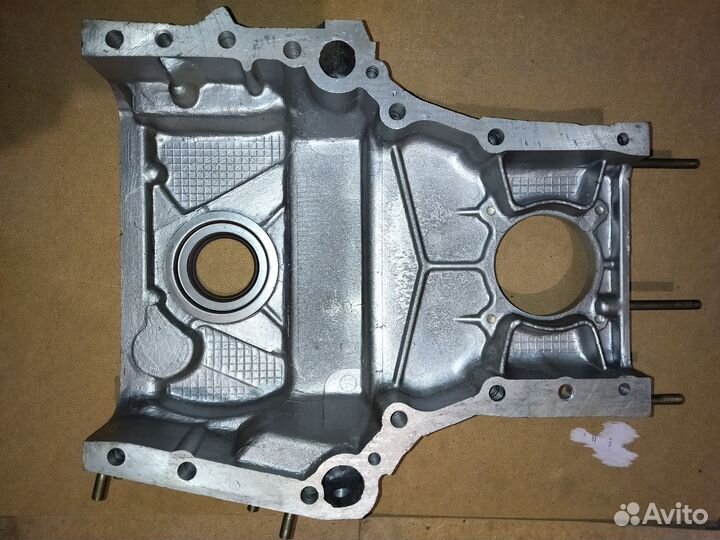 Крышка распределительная