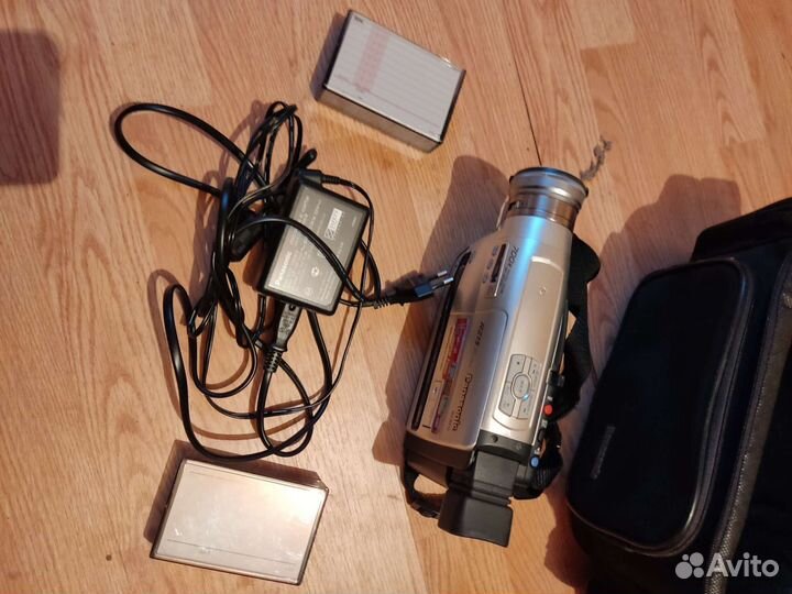 Видеокамера panasonic