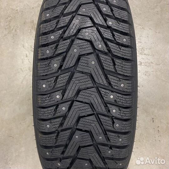 Hankook Winter i'Pike X W429A 225/55 R19 103T