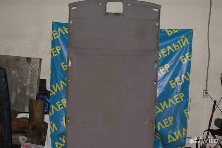 Обшивка потолка Volvo V70