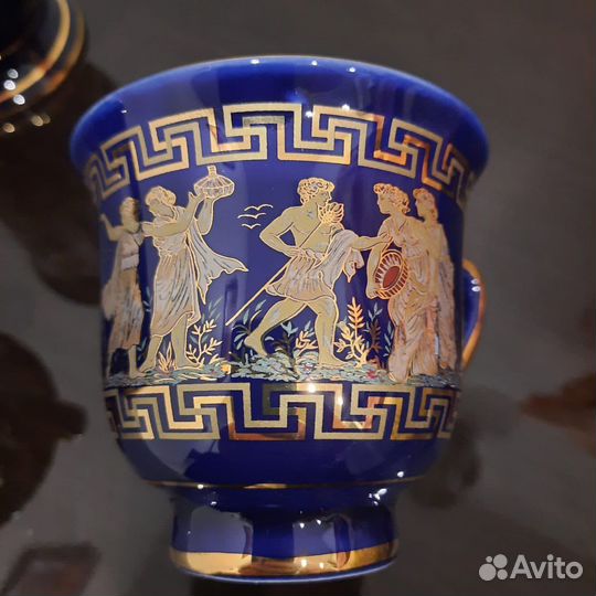 Кружки и бокал