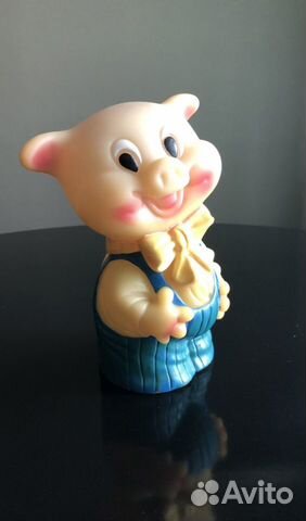 Резиновая игрушка поросенок,винтаж