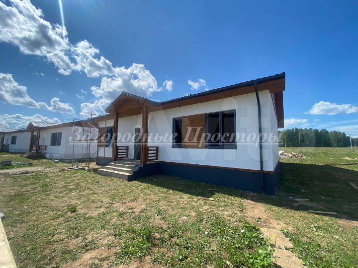 Коттедж 161 м² на участке 7 сот.