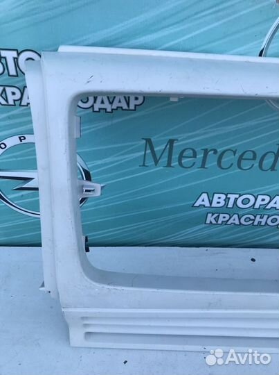 Решетка радиатора G class W463/12-15г