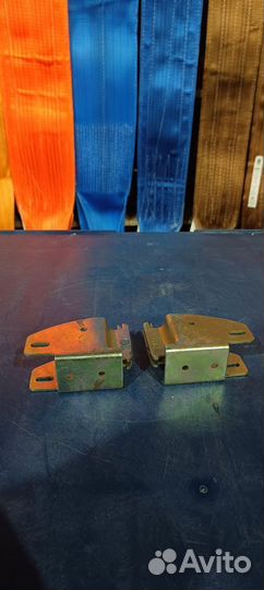 Карман распорной планки, для крепления груза