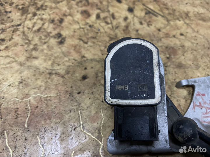 Датчик угла наклона фар BMW E90 F07 F10 F30