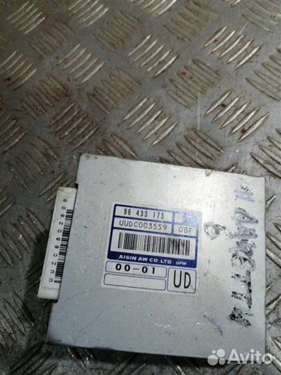 Блок управления АКПП Chevrolet Lacetti J200 F16D3