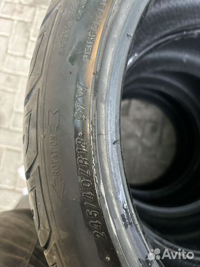 Maxxis MA-Z4S Victra 245/40 R18 W