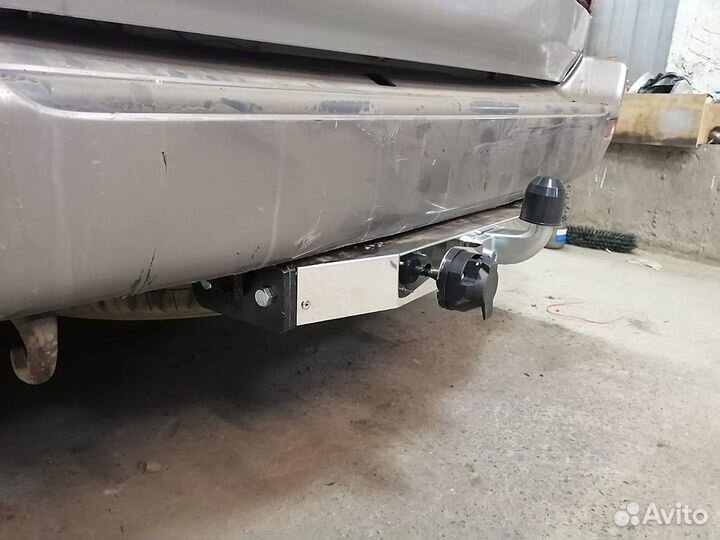 Фаркоп Toyota Land Cruiser 100 / Lexus LX 470