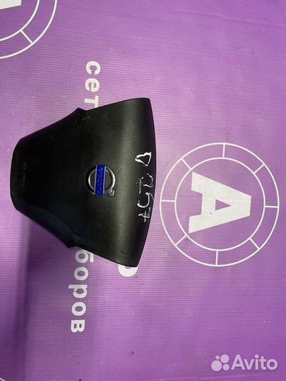 Подушка безопасности в руль передняя Volvo S40