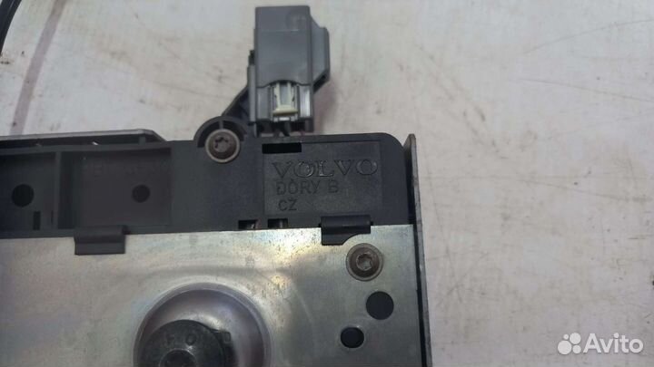 Замок крышки багажника Volvo XC90