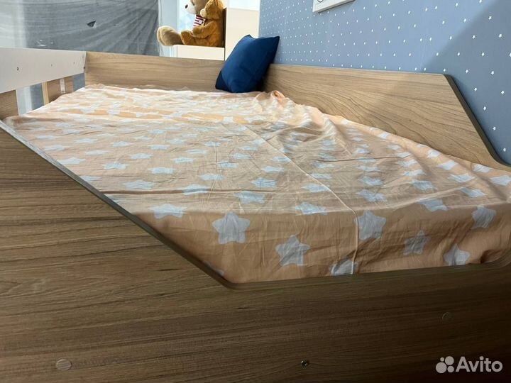 Двухъярусная кровать чердак 90х190 новая