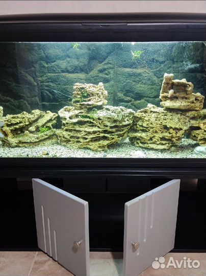 Аквариум с тумбой