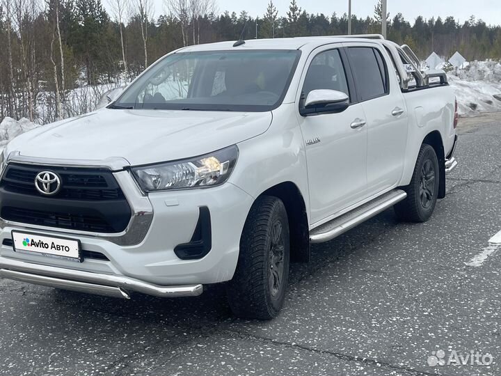 Toyota Hilux 2.4 МТ, 2020, 350 000 км