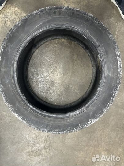 Kumho I'Zen KW31 215/55 R17 98P