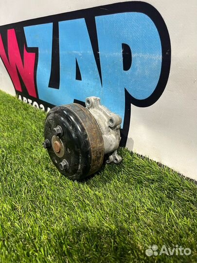 Водяная помпа Ford Escape 4 CX482 2021