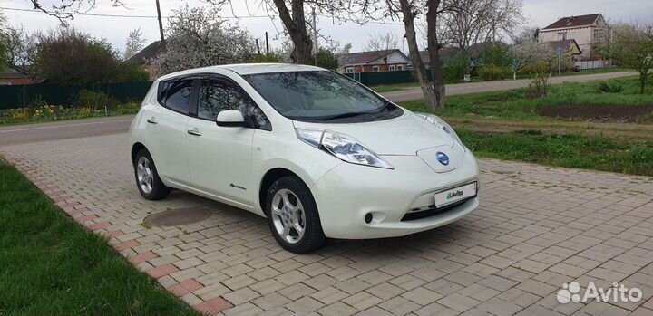 Nissan Leaf 109 л.с. AT, 2012, 88 360 км