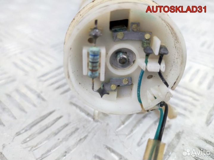 Датчик уровня топлива правый Audi A8 D3 3D0919673M