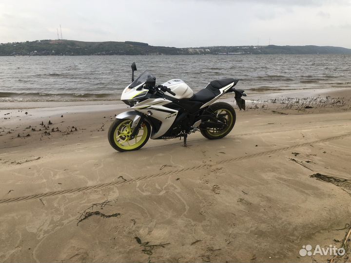 Yamaha R3