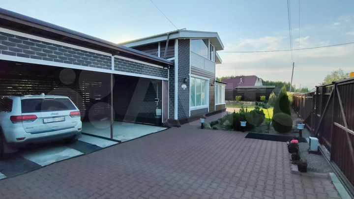 Дом 185,5 м² на участке 8 сот.