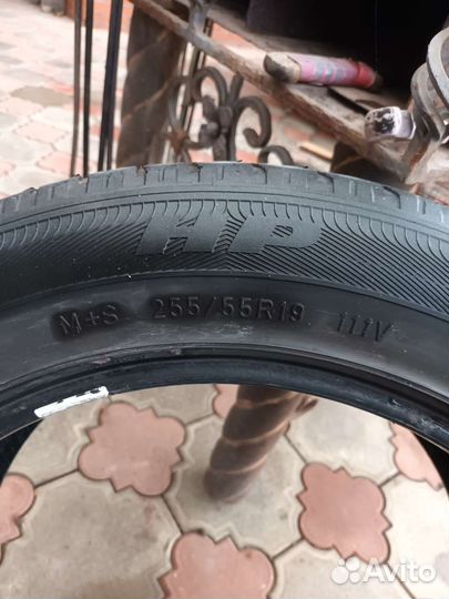 Goodyear Wrangler HP 255/55 R19