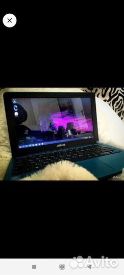 Ноутбук asus