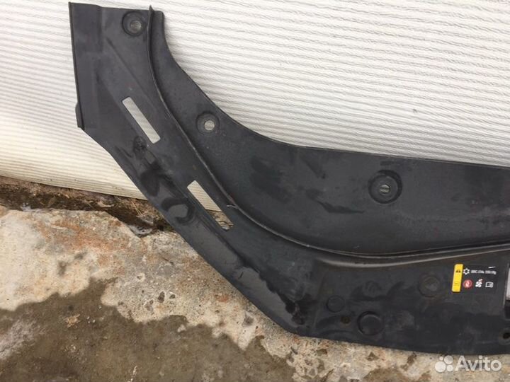 Накладка замка капота Haval F7 2019