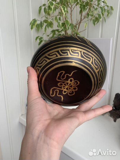 Поющая чаша